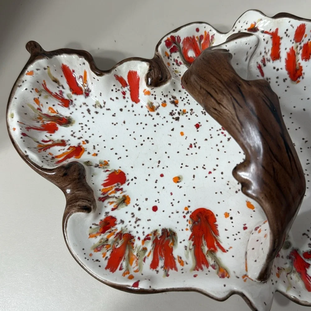 Vintage MCM Ceramic Speckled Splatter Drip Glaze Handle Autumn Leaf Dish Signed